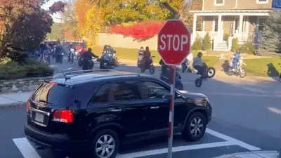 Massive street takeover disrupts town as 50-100 riders in 'chaotic groups' block city roads: police