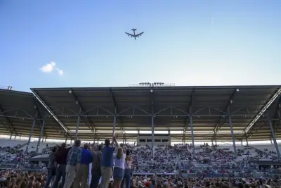 Close call between a B-52 bomber and a commercial jet over North Dakota puts focus on small airports