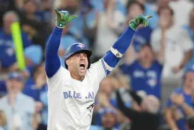 Springer’s homer sends Blue Jays into World Series with 4-3 win over Mariners in Game 7 of ALCS