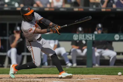 Orioles host the Yankees on 3-game home win streak