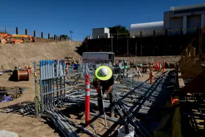 DWP employee made assistants run personal errands, buy her Snoop Dogg tickets, ethics enforcer says