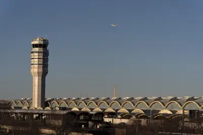 13,000 air traffic controllers go unpaid Tuesday as government shutdown nears historic length