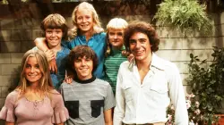 'Brady Bunch' star Barry Williams admits he couldn't hide attraction to TV sister Maureen McCormick