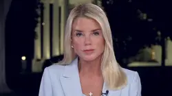 Attorney General Pam Bondi warns ICEBlock app developer to 'watch out,' says DOJ is 'looking at him'