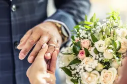 Esta ley permite a parejas obtener licencias matrimoniales en D.C. durante el cierre del gobierno