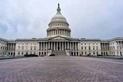 Federal workers miss first full paycheck since shutdown began