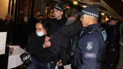Antisemitic attackers violently target synagogue, Israeli restaurant in Australia